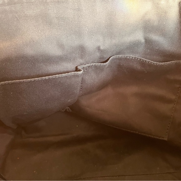 Fossil black leather zipper tote - Picture 8 of 11